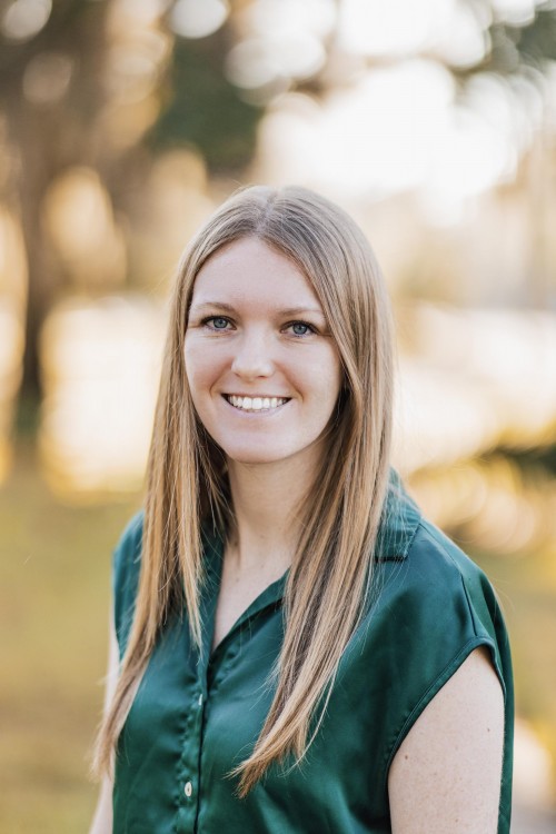 Click to view profile for Chelsea Lindsey