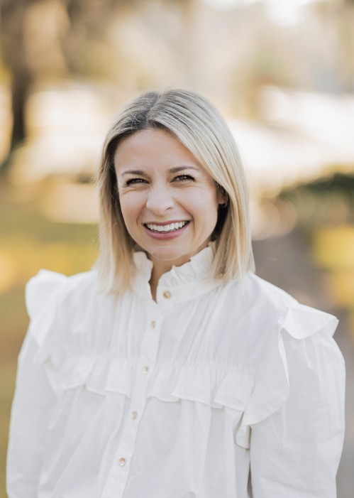 Click to view profile for Rachel  Arnold